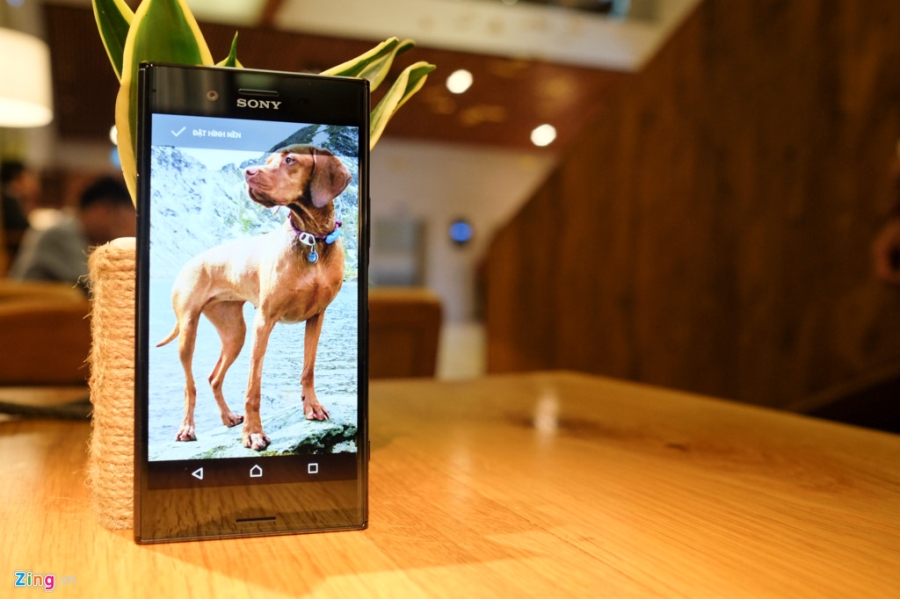 Sony Xperia XZ Premium ra mat tai VN voi gia 18,5 trieu hinh anh 2