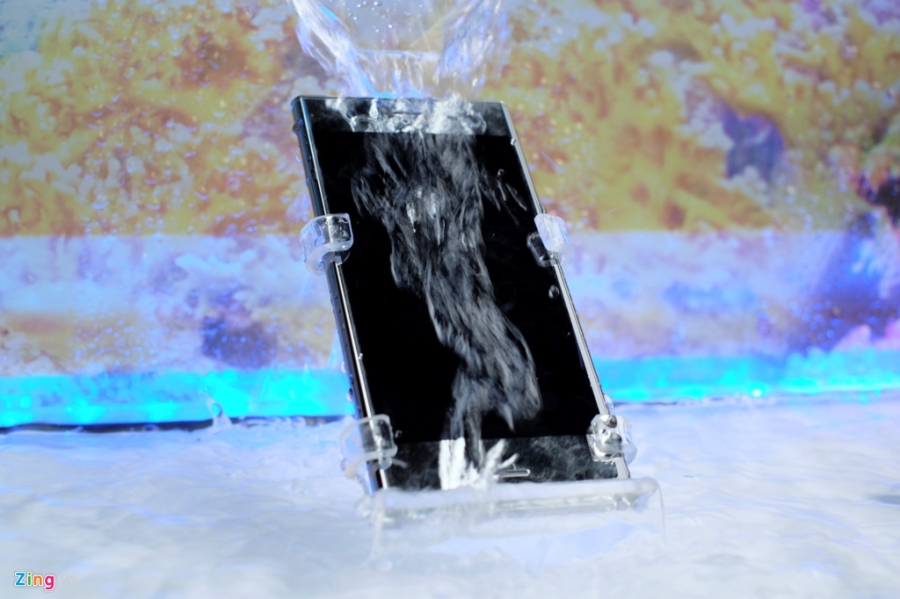 Sony Xperia XZ Premium ra mat tai VN voi gia 18,5 trieu hinh anh 8