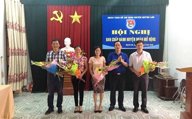 6/7 cán bộ huyện đoàn là con cháu lãnh đạo: Tuyển dụng qua 3 đợt, đúng quy trình!