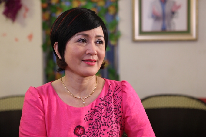 nsnd-minh-hoa-khi-tranh-cai-cao-trao-voi-chong-toi-tim-cach-linh-ra-ngoai-2