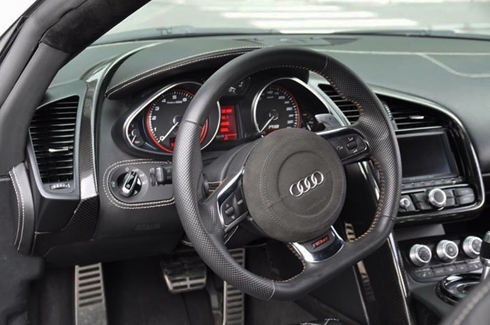 sieu-xe-do-audi-r8-doi-2008-rao-ban-hon-3-ty-dong-5