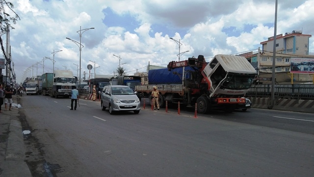va cham lien hoan, quoc lo 1 un tac nghiem trong giua nang nong hinh anh 2