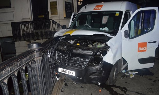 khủng bố London, xe tải, đâm dao, London
