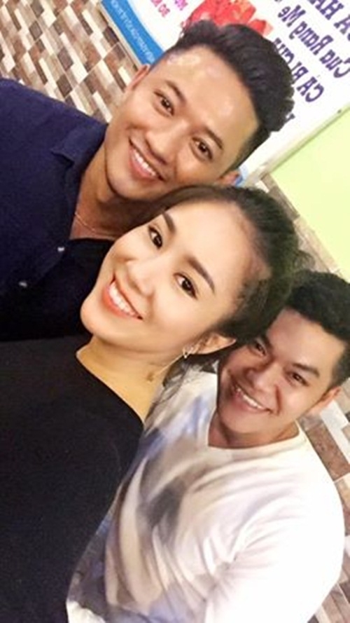 le phuong khoe anh tinh cu, tinh moi than thiet ben nhau - 3