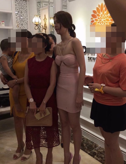 Ngọc Trinh khoe ảnh eo thon, chân dài nuột nà nhưng đây mới là sự thật không nói lên lời! - Ảnh 5.