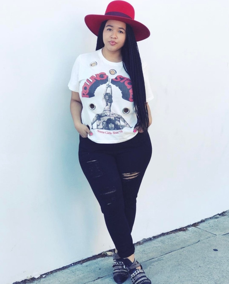 Cach dien skinny jeans cho co nang mum mim hinh anh 2