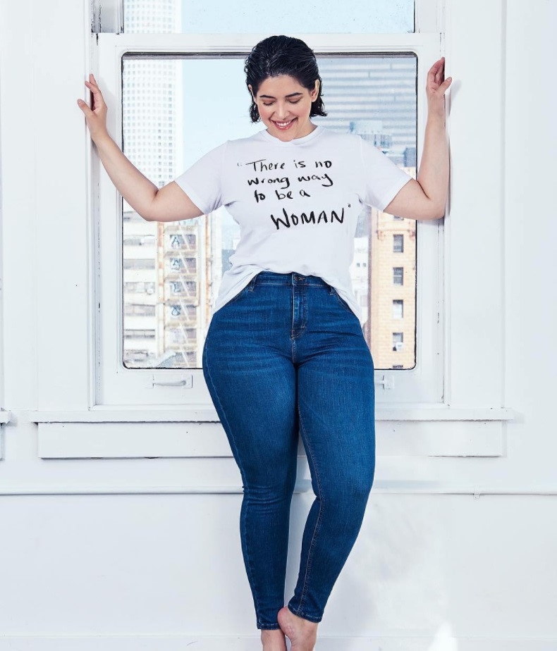 Cach dien skinny jeans cho co nang mum mim hinh anh 3
