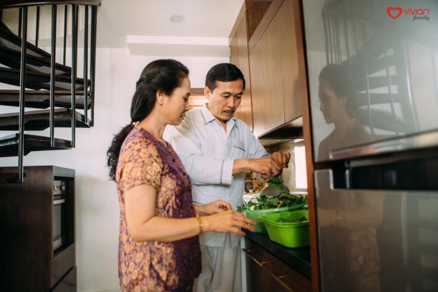 NSND Lan Hương, sống chung với mẹ chồng