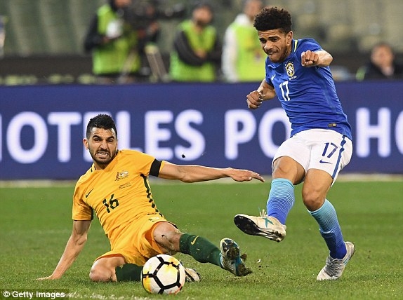 Brazil vùi dập Australia với tỷ số 4-0
