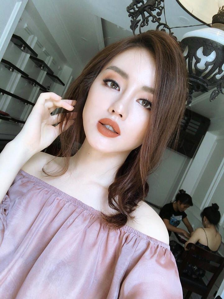 ngan ngo vi thi sinh the face co guong mat nhu chi em voi tam tit hinh anh 1