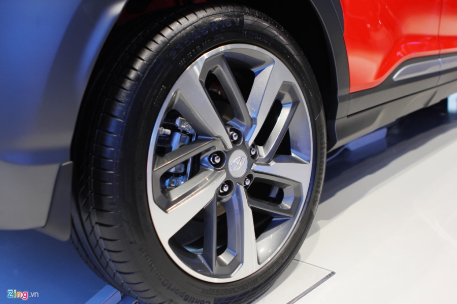 Chi tiet Hyundai Kona gia tu 17.000 USD vua ra mat o Han Quoc hinh anh 9