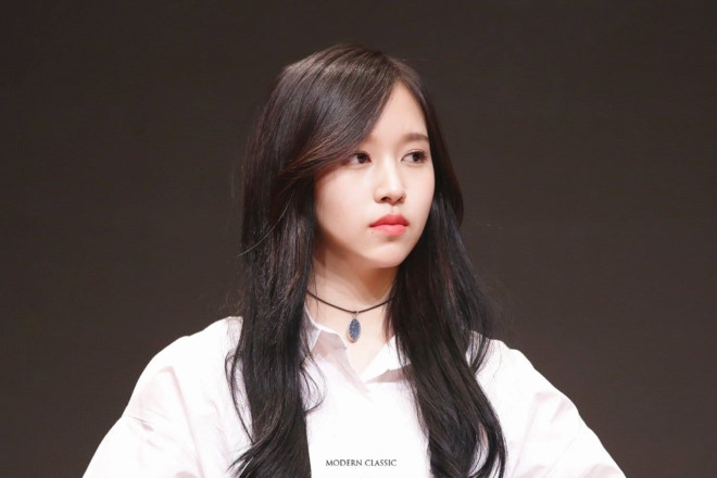 Thanh vien nhom nhac Twice bi doa giet sau khi lo anh hen ho hinh anh 1