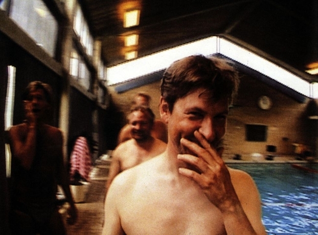 Dĩ nhiên, với một đạo diễn như Lars von Trier, cảnh quay này được ông yêu cầu diễn viên đóng thật. Lars von Trier nổi tiếng với nhiều bộ phim có đề tài nhạy cảm như “Antichrist (2009) và “Nymphomaniac” (2013).