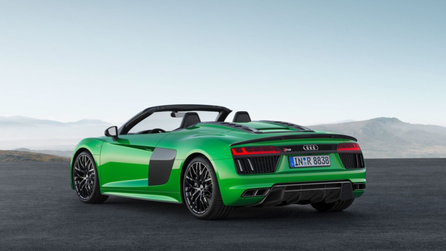 Audi R8 Spyder V10 Plus moi manh ngang Lamborghini Huracan hinh anh 2
