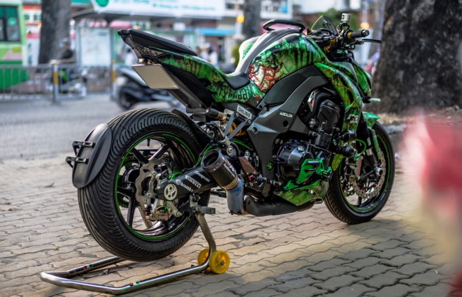 Kawasaki Z1000 do tem ri set xanh reu doc dao o Sai Gon hinh anh 3