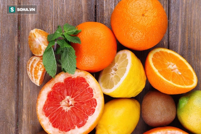 Uống sữa bị tiêu chảy, ăn hải sản buồn nôn, khó thở: Đừng vội vàng kiêng ngay, thiệt uổng! - Ảnh 2.