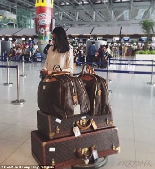 con nha giau hong kong khoe anh song xa hoa, sang chanh hinh anh 10
