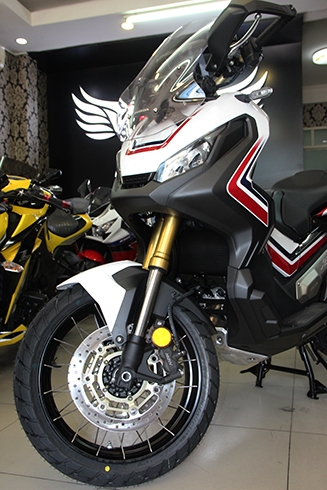 honda-x-adv-xe-ga-hang-doc-ve-viet-nam-gia-hon-nua-ty-page-2-4