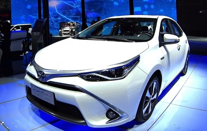 Toyota Altis sap ra mat phien ban hoan toan moi tai VN hinh anh 1