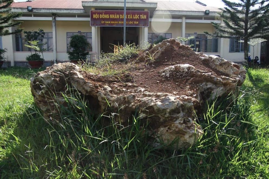 đá bán quý, lâm đồng, khai thác đá,
