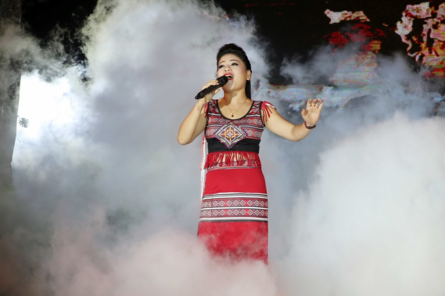 Dan sao Viet toi Quang Binh, hat mung Son Doong lap ky luc the gioi hinh anh 4