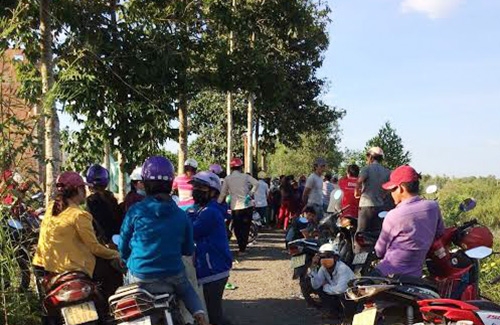 xác dịnh nguyen nhan vụ 2 vọ chòng tủ vong ben vũng máu hinh anh 1