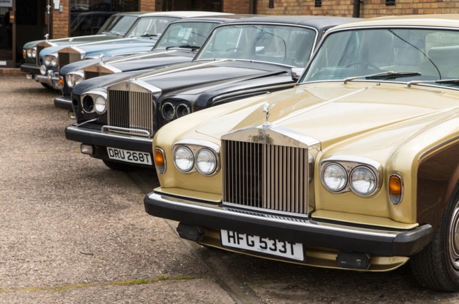 Nghĩa trang xe siêu sang Rolls-Royce và Bentley lớn nhất thế giới hình ảnh 3 Nghia trang xe sieu sang Rolls-Royce va Bentley lon nhat the gioi hinh anh 3