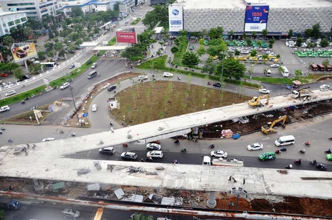 Cận cảnh cây cầu bạc tỷ “giải cứu” kẹt xe ở Tân Sơn Nhất trước giờ G - 9
