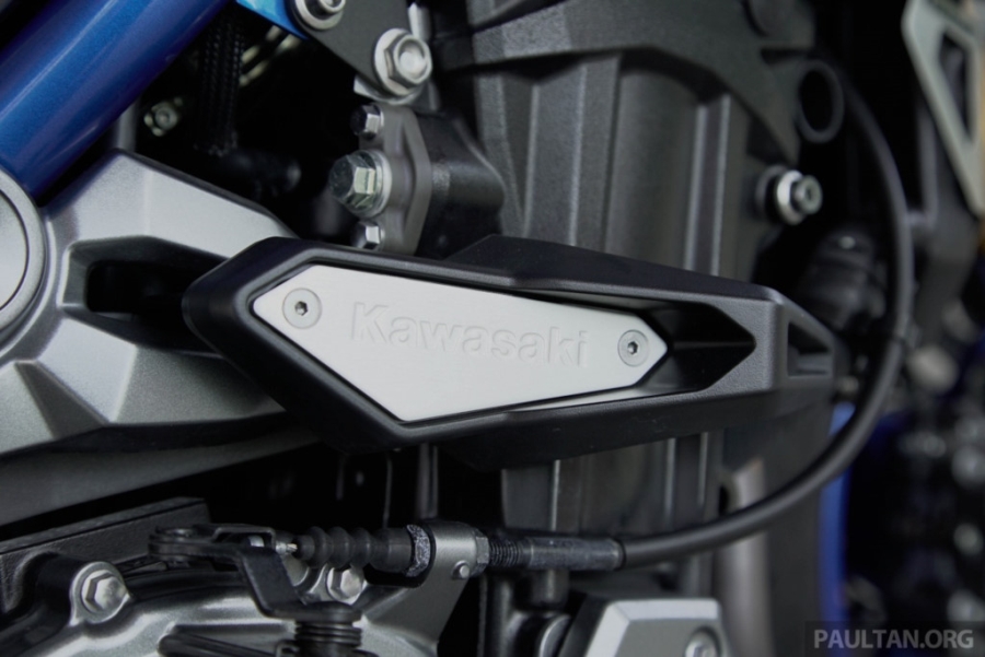 Kawasaki Z900 ABS ban dac biet ra mat tai Malaysia hinh anh 8