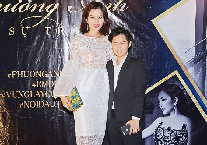 le-nam-va-nguoi-tinh-dong-tinh-mung-ca-si-phuong-anh-tai-xuat-2