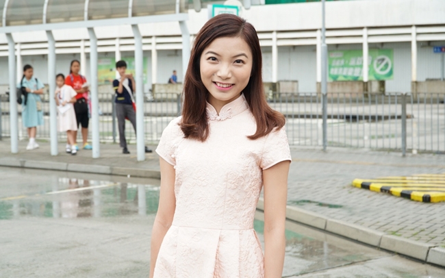 nhan-sac-thi-sinh-vong-so-khao-miss-hong-kong-khien-khan-gia-phat-hoang-1