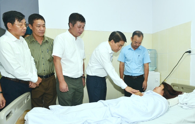  ​Nữ công nhân môi trường bị hành hung vẫn đang nằm trong bệnh viện Thanh Nhàn 