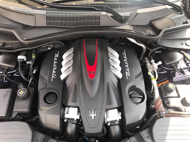 Maserati Quattroporte GranSport GTS 2017 cập bến Việt Nam, giá gần 12 tỷ Đồng - Ảnh 3.