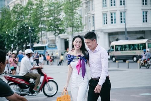 thuy tien - nguoi vo het long benh vuc chong giua