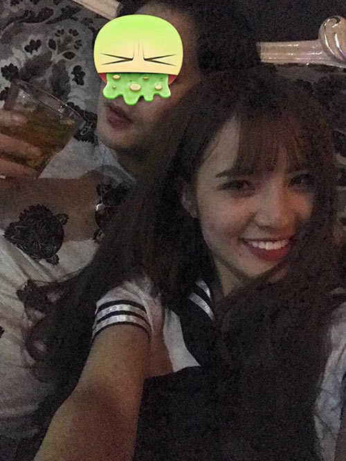 thuy tien - nguoi vo het long benh vuc chong giua