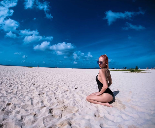 Tóc Tiên đánh dạt mọi sao Việt với loạt bikini sexy chất ngất - Ảnh 3.