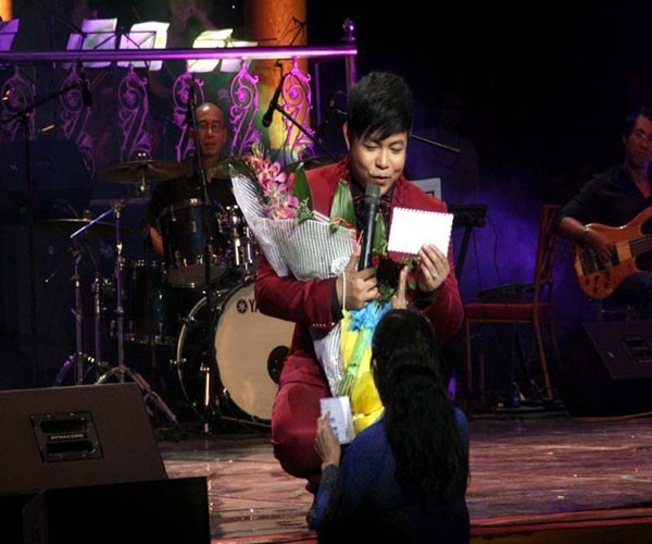 gia tai kech xu cua quang le o tuoi 38: tuan hung cung phai kieng ne hinh anh 18