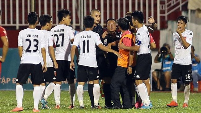 Vleague 2017, Hà Nội FC, Sân Thống Nhất, Lượt về Vleague