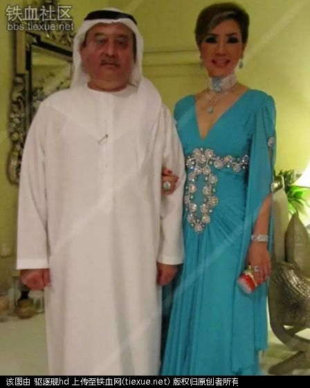 cu ba u60 duoc dai gia giau nhat dubai cuoi lam vo, moi thang cho 7 ty tieu vat - 2