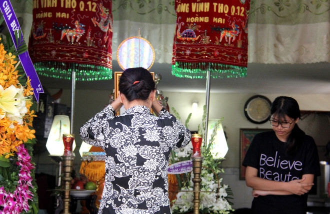 Vu nap cong de be trai 10 tuoi o Sai Gon: 'Con toi chet qua oan uc' hinh anh 3