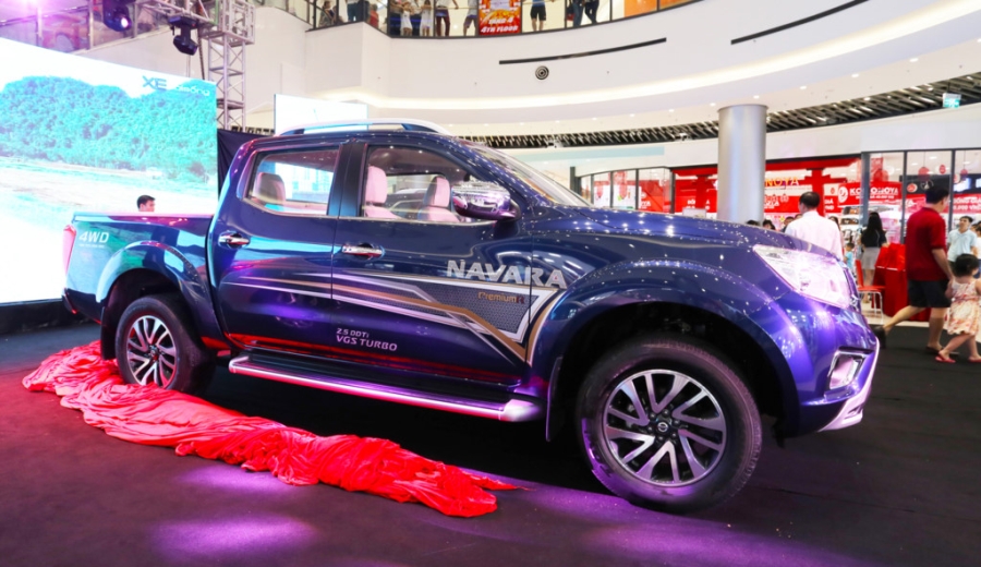 Anh thuc te Nissan Navara ban dac biet gia 815 trieu dong o VN hinh anh 2