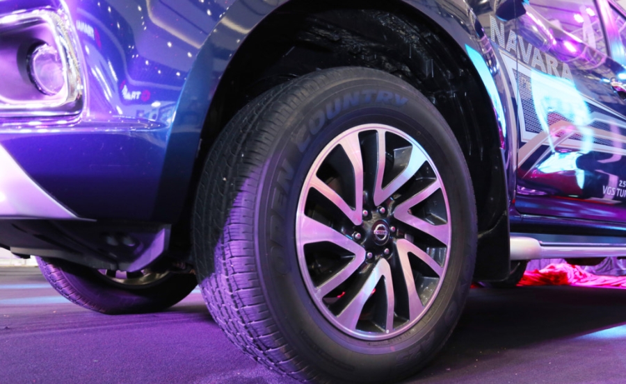 Anh thuc te Nissan Navara ban dac biet gia 815 trieu dong o VN hinh anh 4
