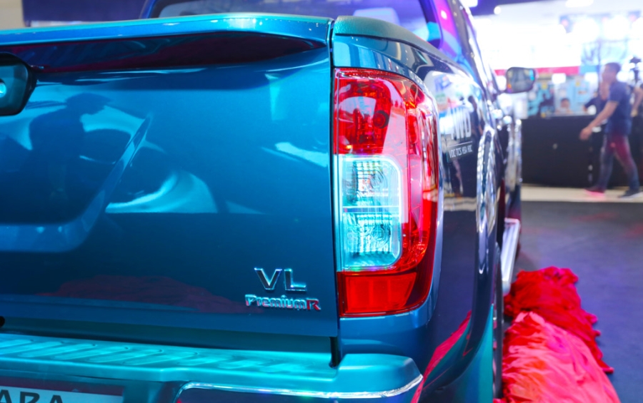 Anh thuc te Nissan Navara ban dac biet gia 815 trieu dong o VN hinh anh 5