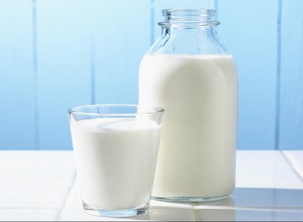 Bộ Y tế bãi bỏ khái niệm 'sữa tiệt trùng' ảnh 1