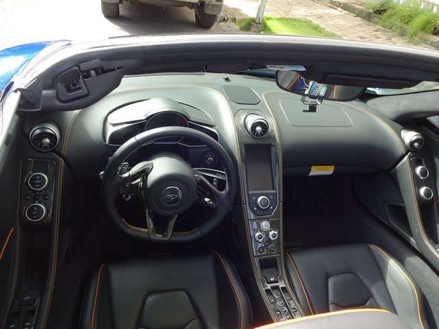 Cường Đô-la cầm lái siêu xe McLaren 650S Spider của Minh Nhựa - Ảnh 4.