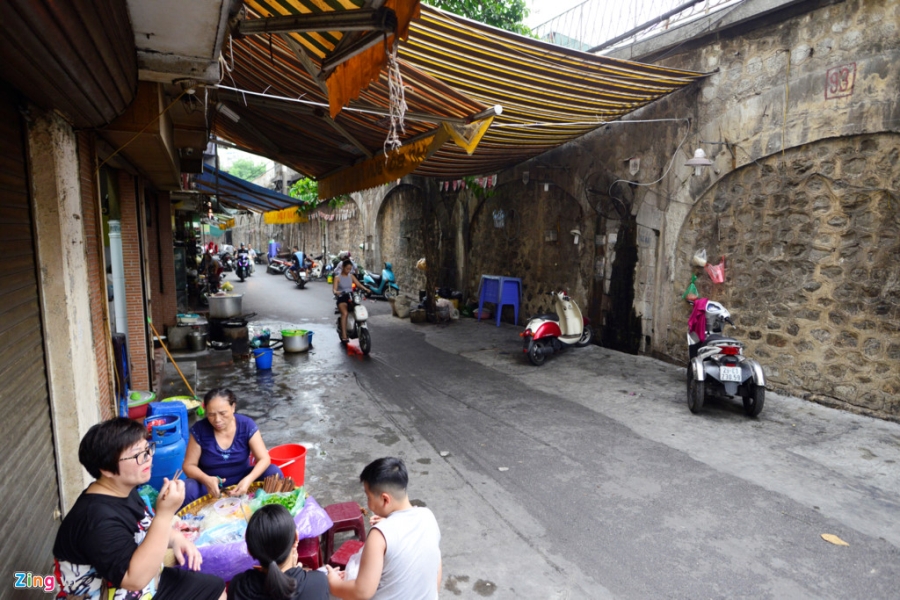 Ha Noi duc thong 127 vom cau tram tuoi bi bit kin nhieu nam hinh anh 11