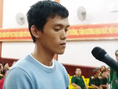 Vinh thừa nhận hành vi Giết người của mình tại phiên xét xử. Ảnh: Hà Tiên.
