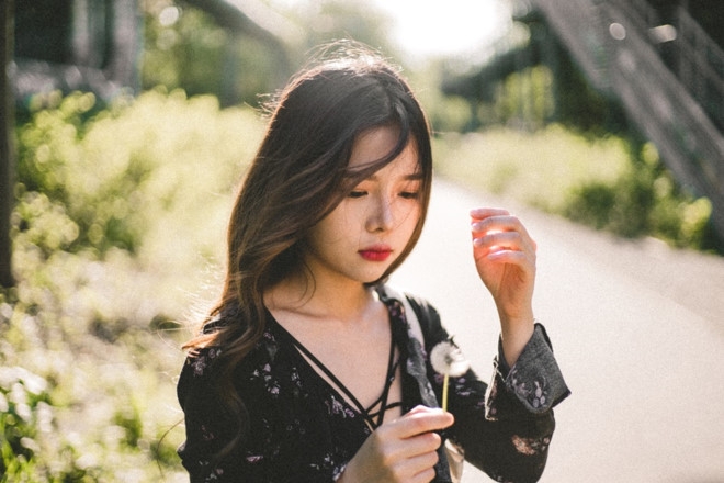 9X Viet hoa trang thanh Lily Maymac dep khong kem ban goc hinh anh 4