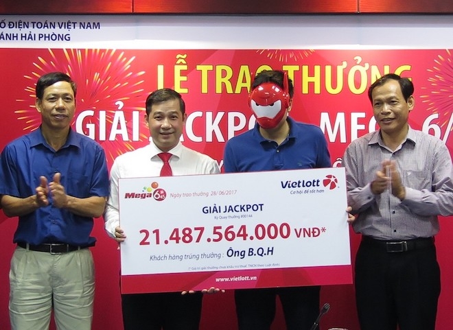 nguoi trung jackpot 21,5 ti nhan giai, yeu cau bao mat danh tinh hinh anh 1