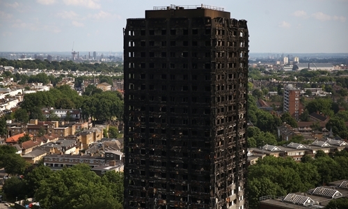 Tháp Grenfell sau vụ hỏa hoạn hôm 14/6.